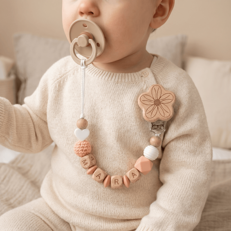 Attache-tétine personnalisée 2 - Baby Food Name avis et prix